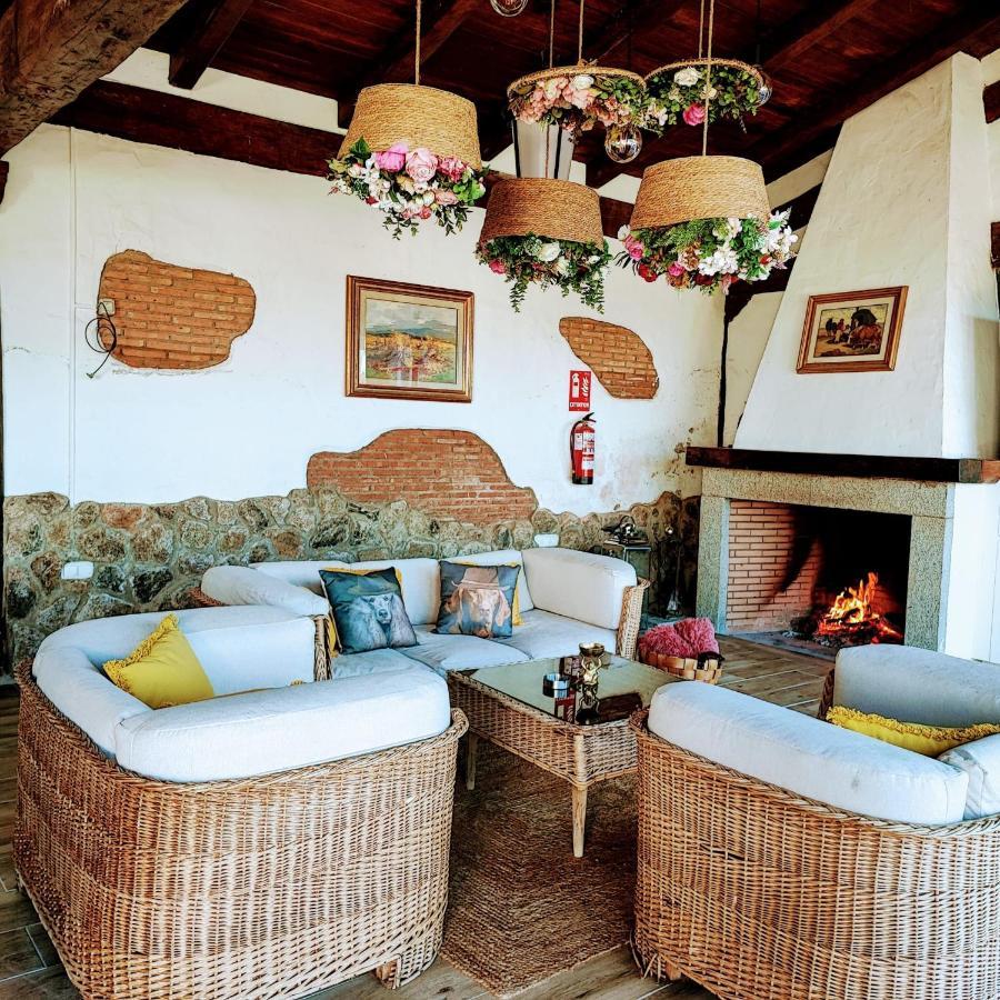 Casa Rural El Canto Del Agua Malpartida De Plasencia Bagian luar foto